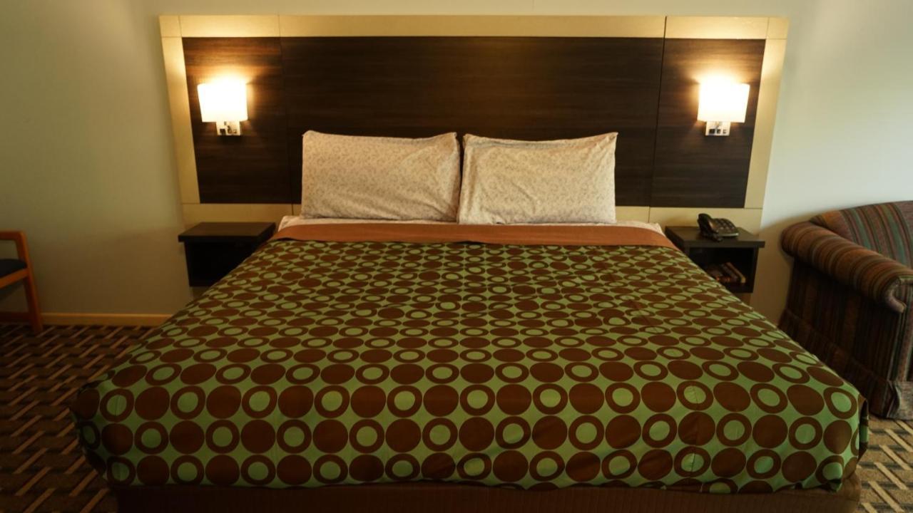 Budget Host Inn Fridley Zewnętrze zdjęcie