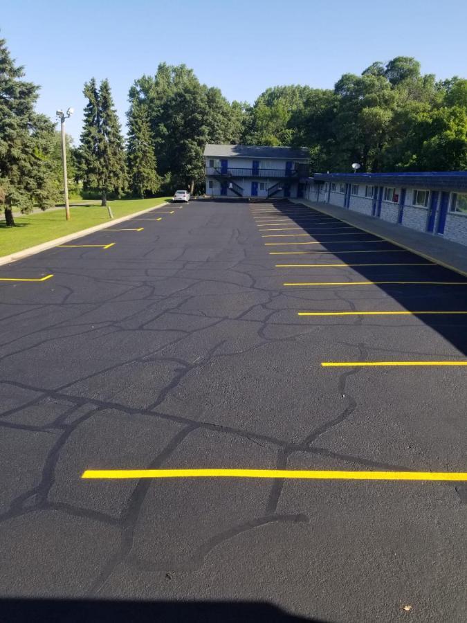 Budget Host Inn Fridley Zewnętrze zdjęcie